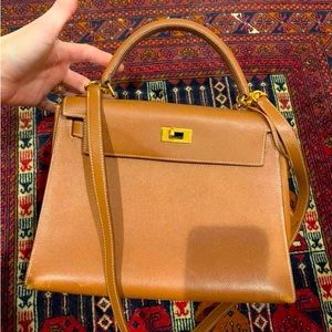 Hermes Kelly 28 Courcheval Gold with GHW